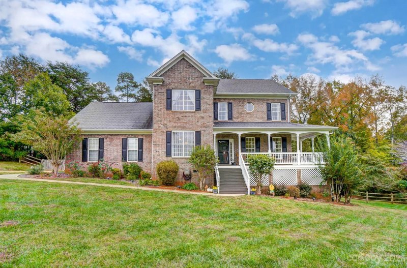 Property image 2 at 9844 Hofstra Court, Mint Hill, NC 28227