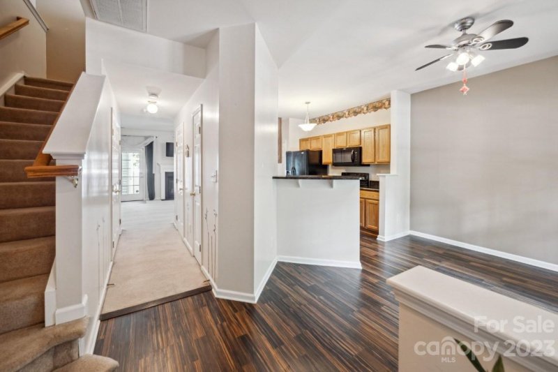 Property image 3 at 7023 Flying Scotsman Drive, Charlotte, NC 28213