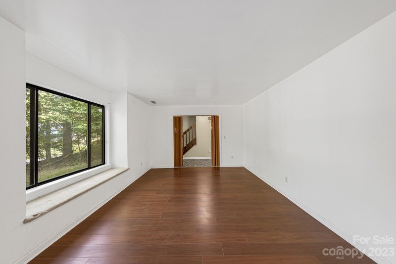 Property image 3 at 8219 Rittenhouse Circle, Charlotte, NC 28270