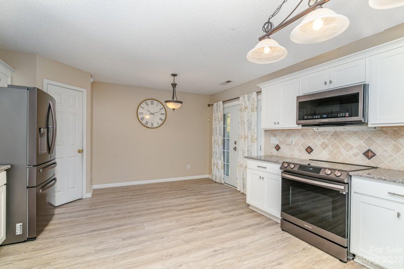 Property image 2 at 1028 Sapphire Drive, Gastonia, NC 28054