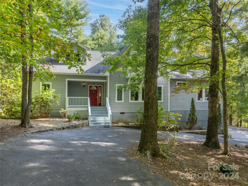 Property image 2 at 65 Winfield Cove, Saluda, NC 28773