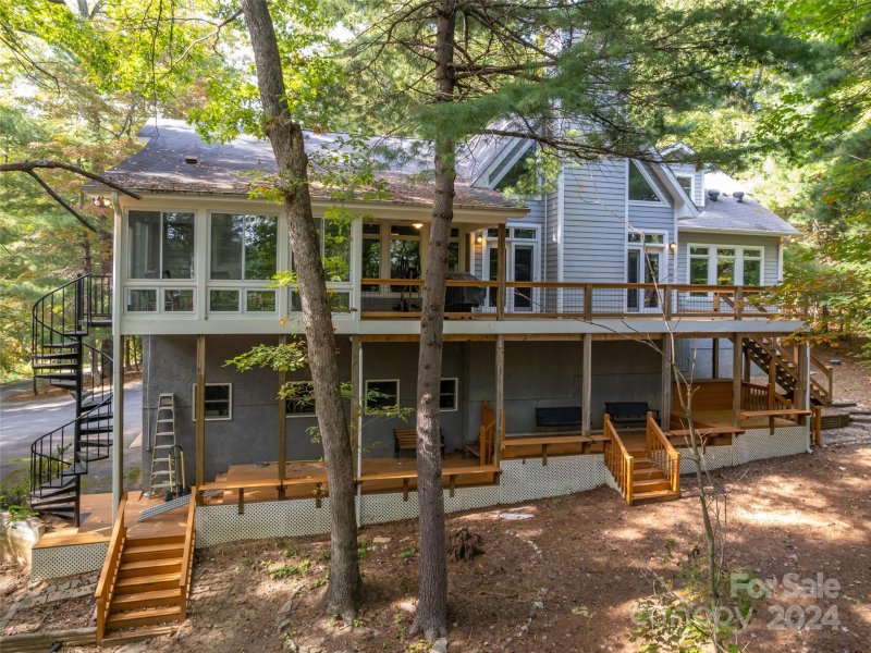 Property image 4 at 65 Winfield Cove, Saluda, NC 28773