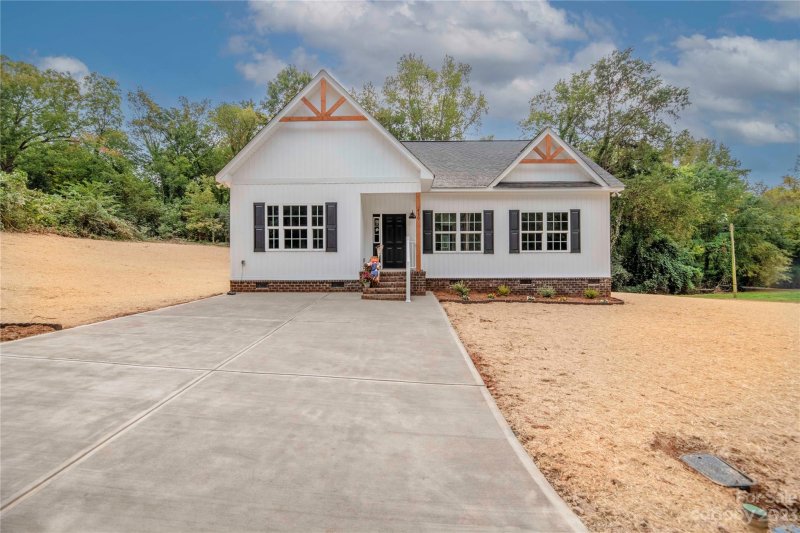 Property image 3 at 430 Brown Avenue, Albemarle, NC 28001