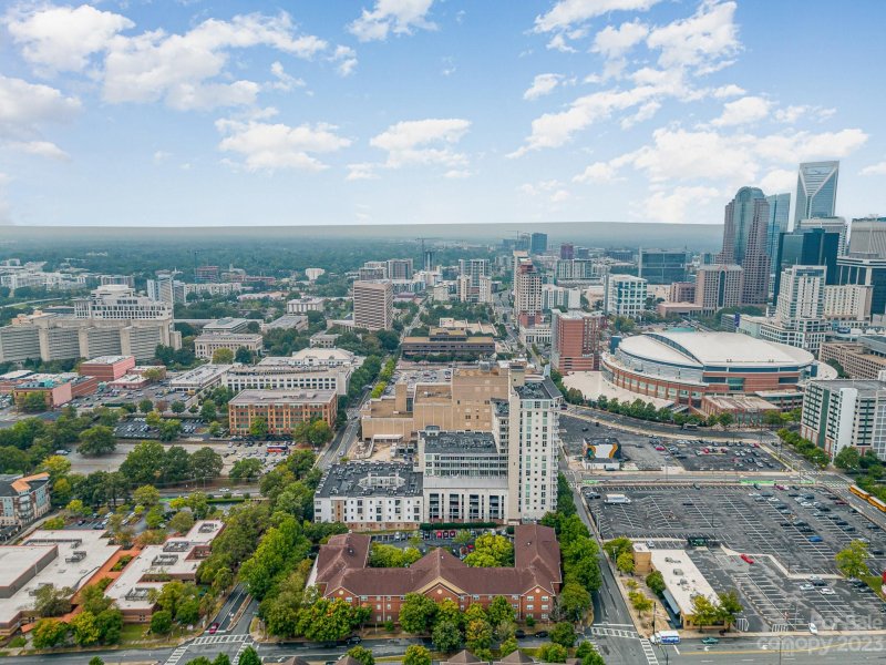 Property image 2 at 505 E 6th Street, Charlotte, NC 28202