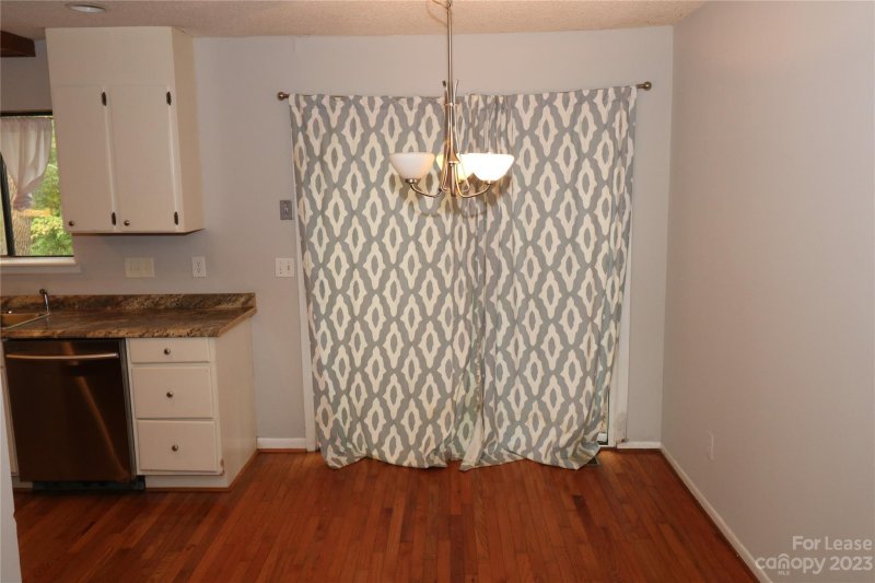 Property image 3 at 11325 Wt Harris Boulevard, Charlotte, NC 28212