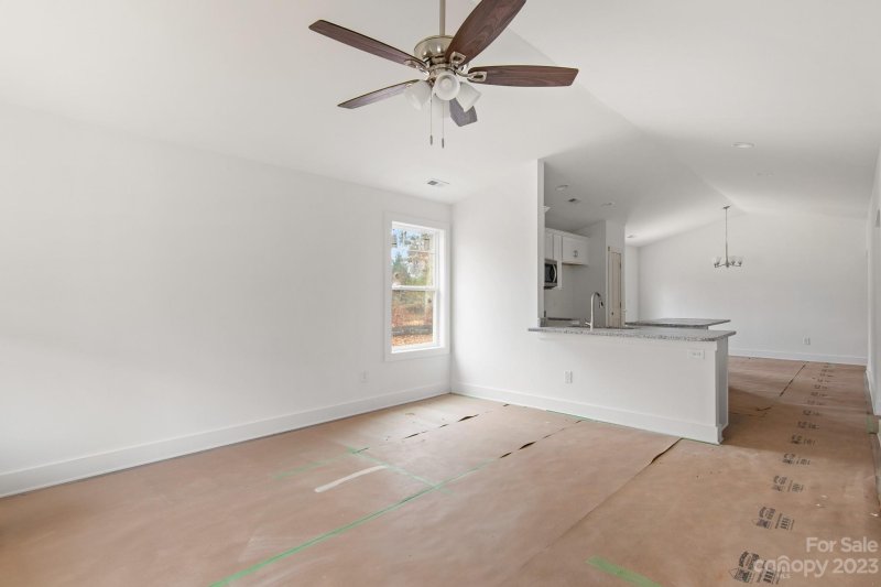 Property image 4 at 219 Sunray Drive, Lincolnton, NC 28092