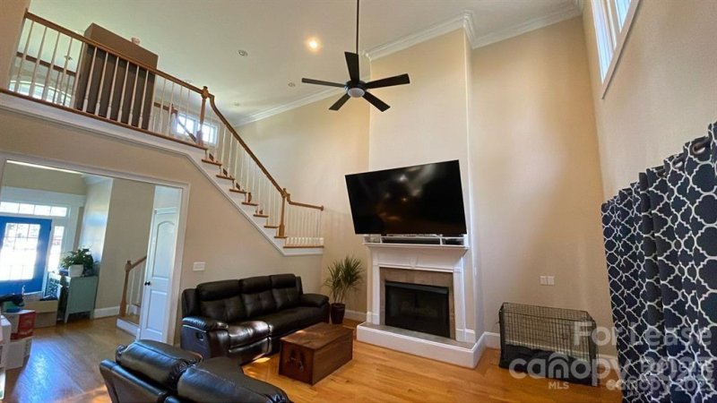 Property image 2 at 7887 Mountain Shore Drive, Sherrills Ford, NC 28673