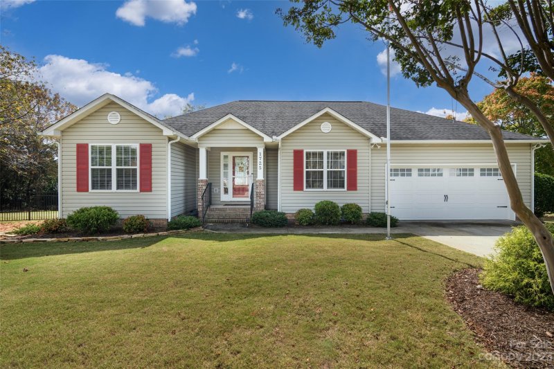 1725 Brittany Lane