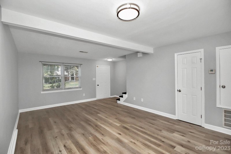 Property image 3 at 8817 Hunter Ridge Drive, Charlotte, NC 28226