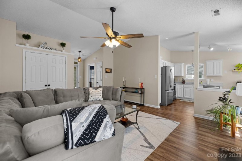 Property image 4 at 3254 Hawick Commons Drive, Concord, NC 28027