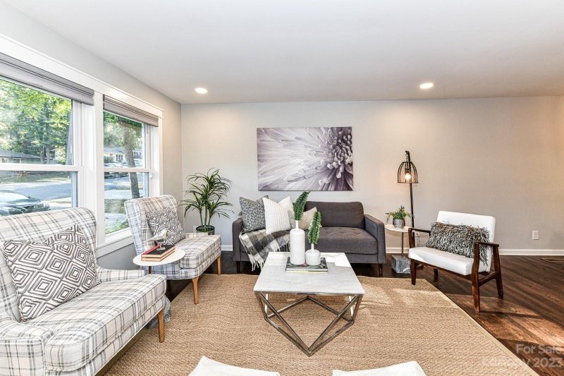 Property image 3 at 1712 Herrin Avenue, Charlotte, NC 28205