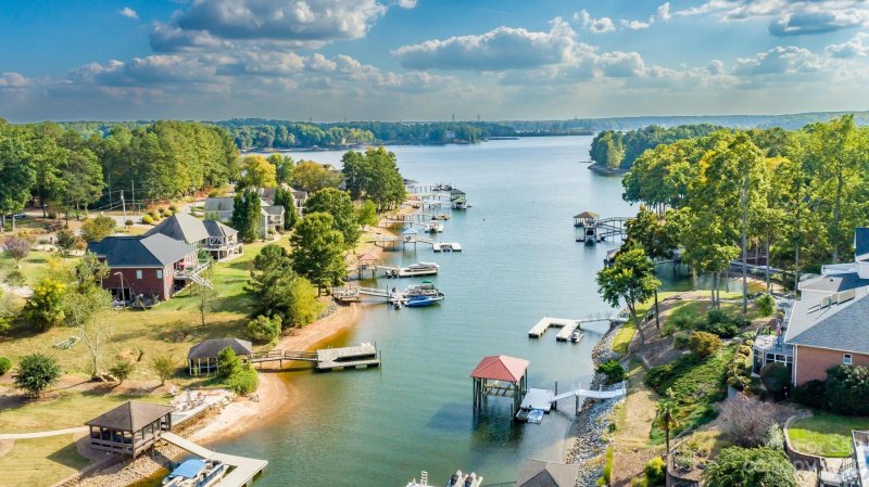 Property image 5 at 9431 Island Point Road, Sherrills Ford, NC 28673