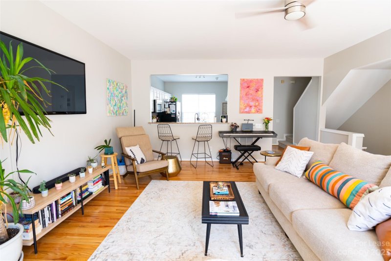 Property image 4 at 5406 Dockery Drive, Charlotte, NC 28209