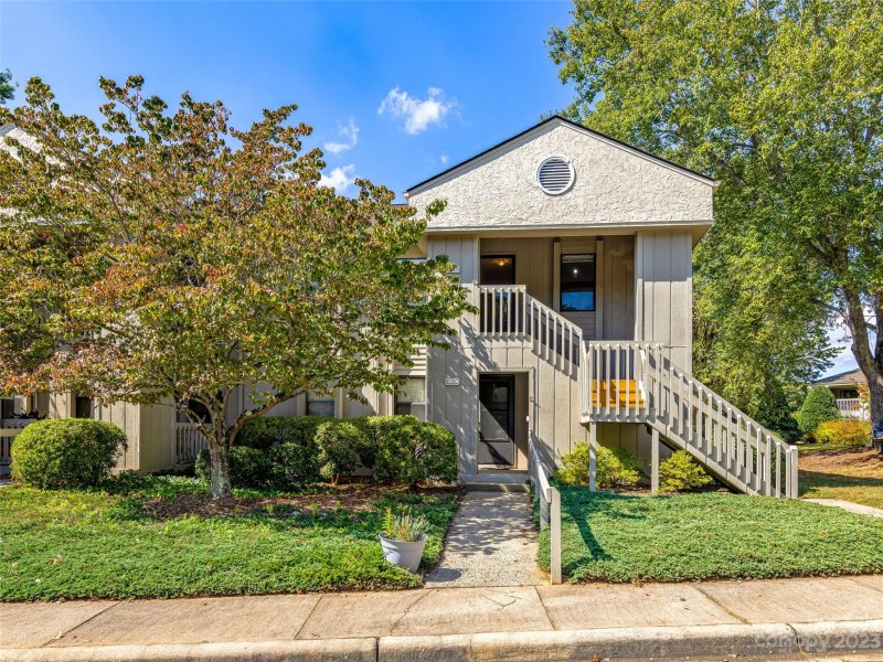 406 Abbey Circle
