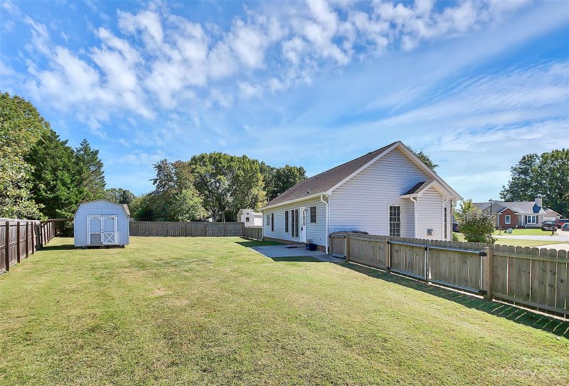 Property image 5 at 1690 Chamberland Court, Rock Hill, SC 29732