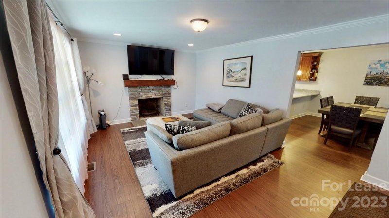 Property image 2 at 5332 Pine Drive, Charlotte, NC 28269