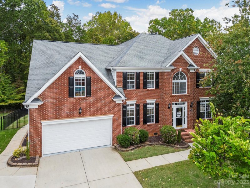 Property image 2 at 371 E Waterlynn Road, Mooresville, NC 28115