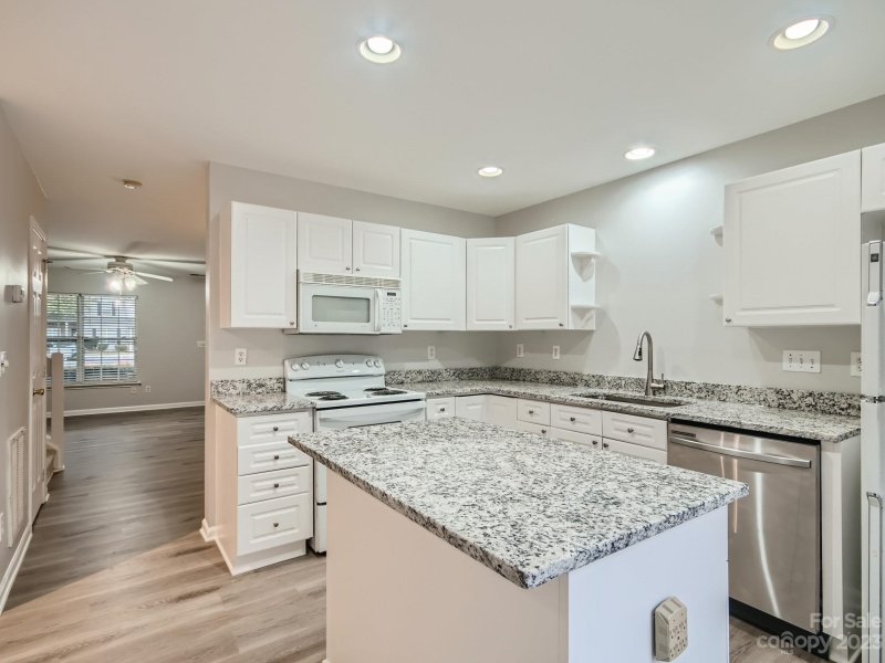Property image 4 at 2248 Cigar Court, Charlotte, NC 28273