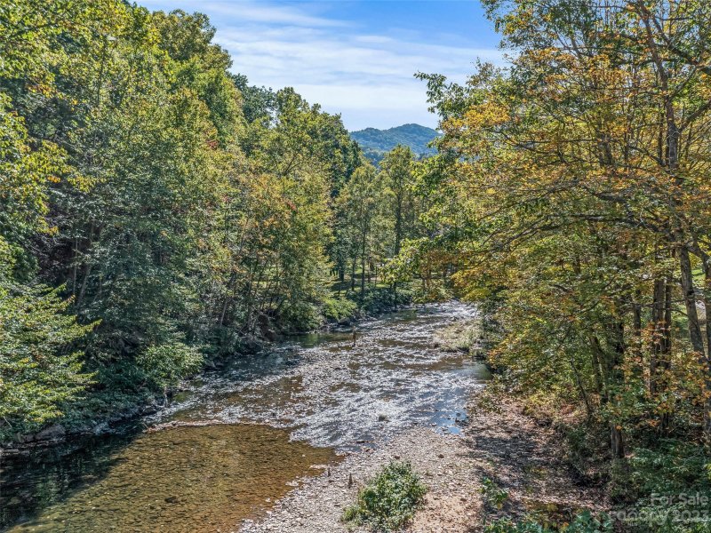 Property image 2 at 0 Satellite Mountain Road, Burnsville, NC 28714