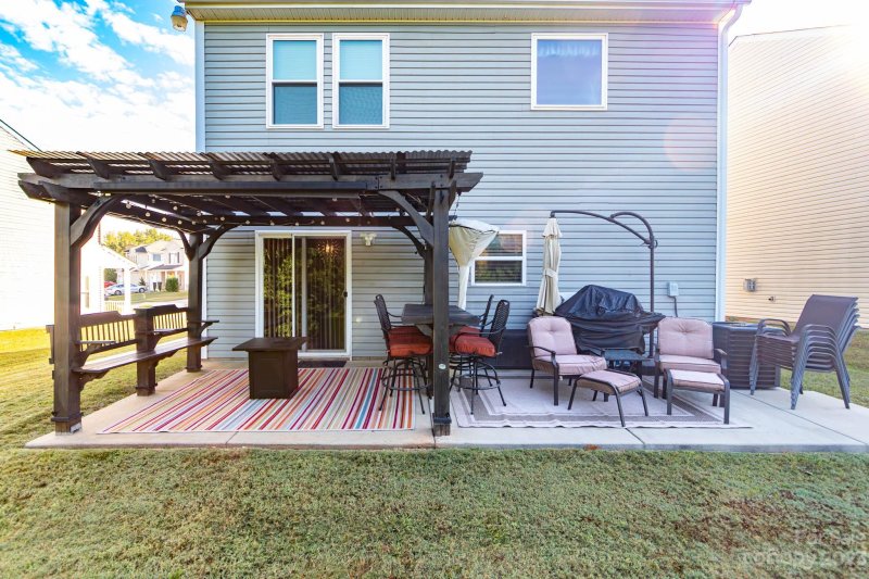 Property image 3 at 1069 Willow Wind Drive, Gastonia, NC 28054