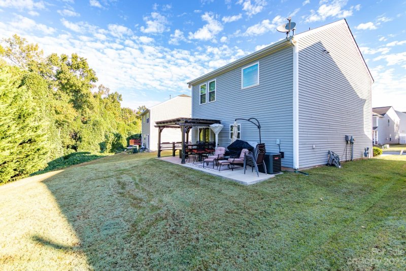 Property image 4 at 1069 Willow Wind Drive, Gastonia, NC 28054