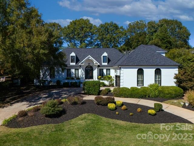 8232 Greencastle Drive