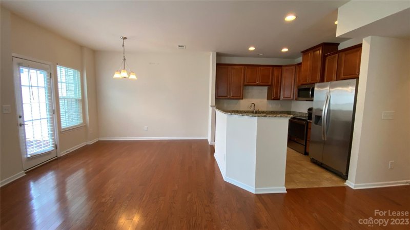 Property image 2 at 2532 Silverthorn Drive, Charlotte, NC 28273