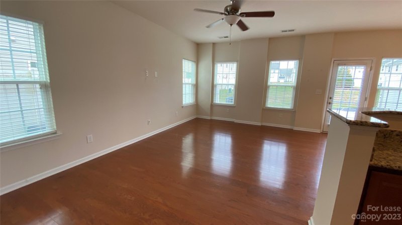 Property image 5 at 2532 Silverthorn Drive, Charlotte, NC 28273