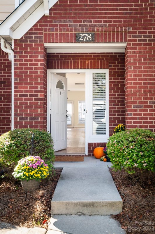 Property image 2 at 278 Davidson Gateway Drive, Davidson, NC 28036