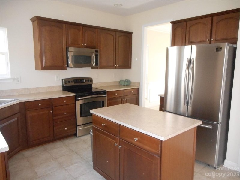 Property image 3 at 12011 Glen Hope Lane, Charlotte, NC 28269