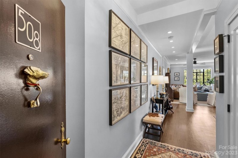 Property image 4 at 301 10th Street, Charlotte, NC 28202