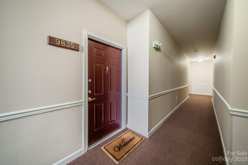 Property image 3 at 9835 Hyde Glen Court, Charlotte, NC 28262