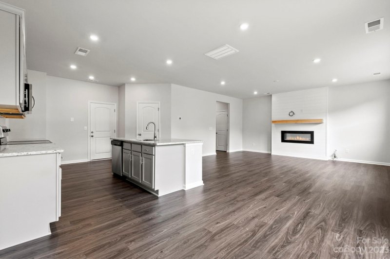 Property image 4 at 2126 Strawberry Patch Street, Charlotte, NC 28208