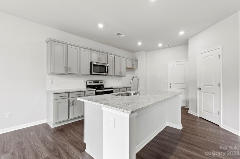 Property image 5 at 2126 Strawberry Patch Street, Charlotte, NC 28208