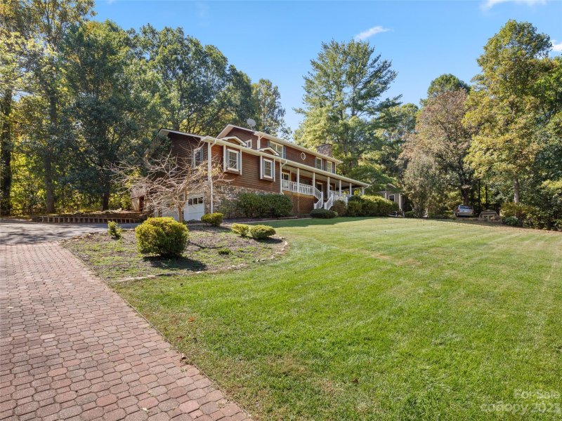 Property image 2 at 116 Ashley Circle, Asheville, NC 28805