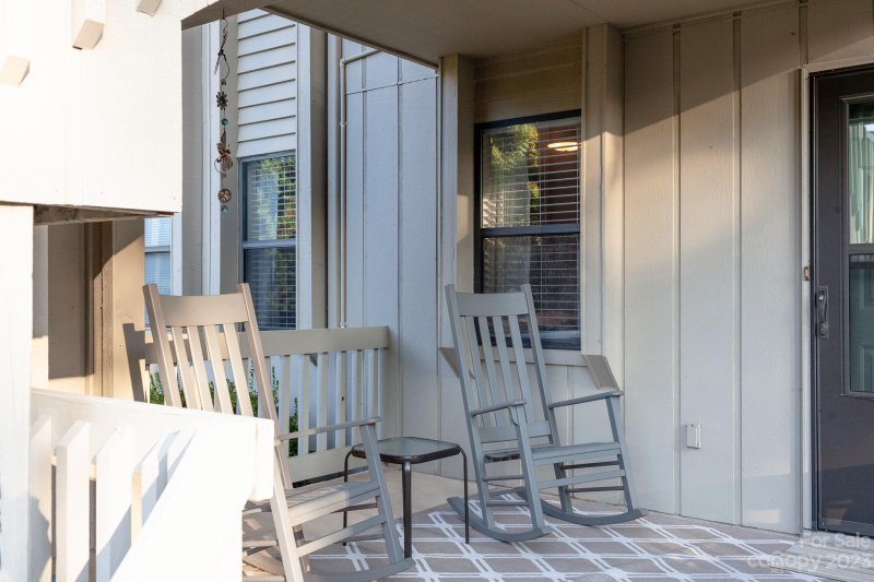 Property image 3 at 803 Abbey Circle, Asheville, NC 28805