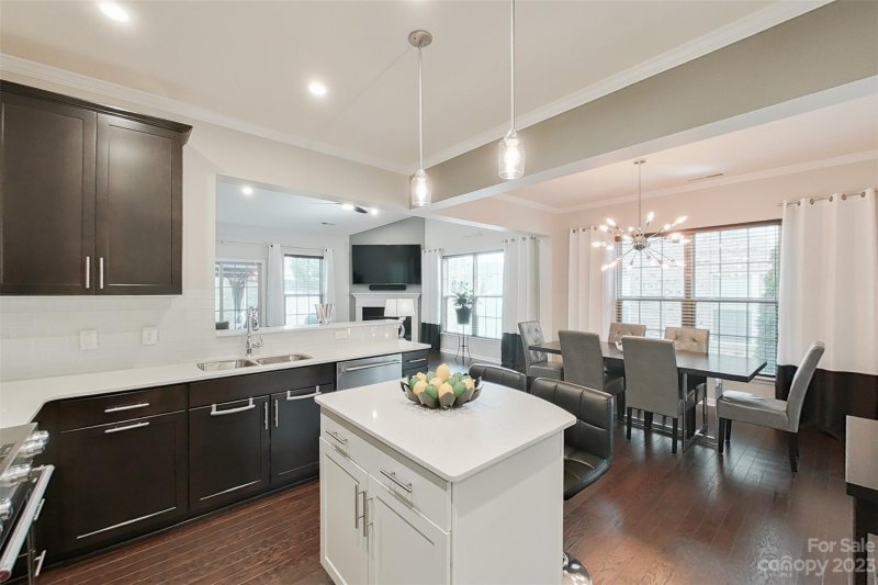 Property image 5 at 1012 Crest Oak Lane, Fort Mill, SC 29707