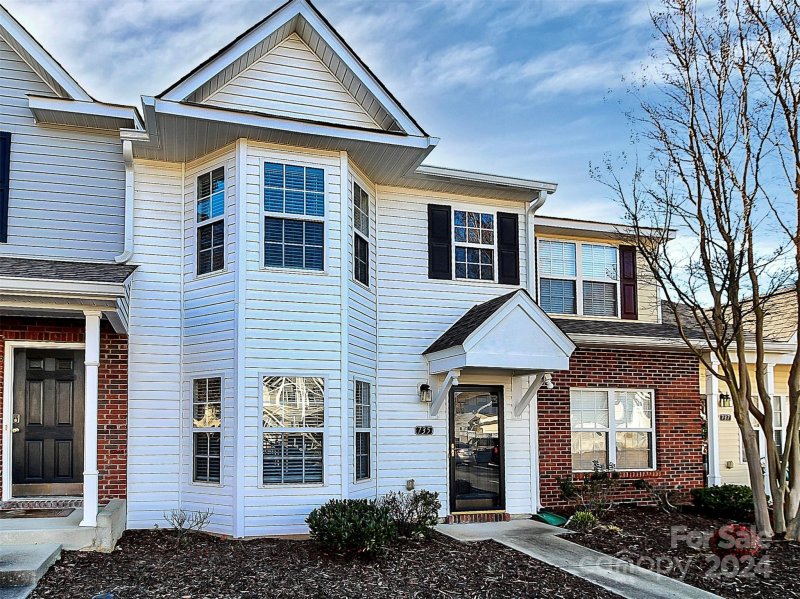 Property image 3 at 735 Rock Lake Glen, Fort Mill, SC 29715