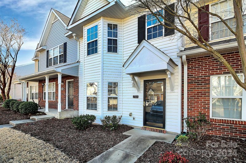 Property image 4 at 735 Rock Lake Glen, Fort Mill, SC 29715