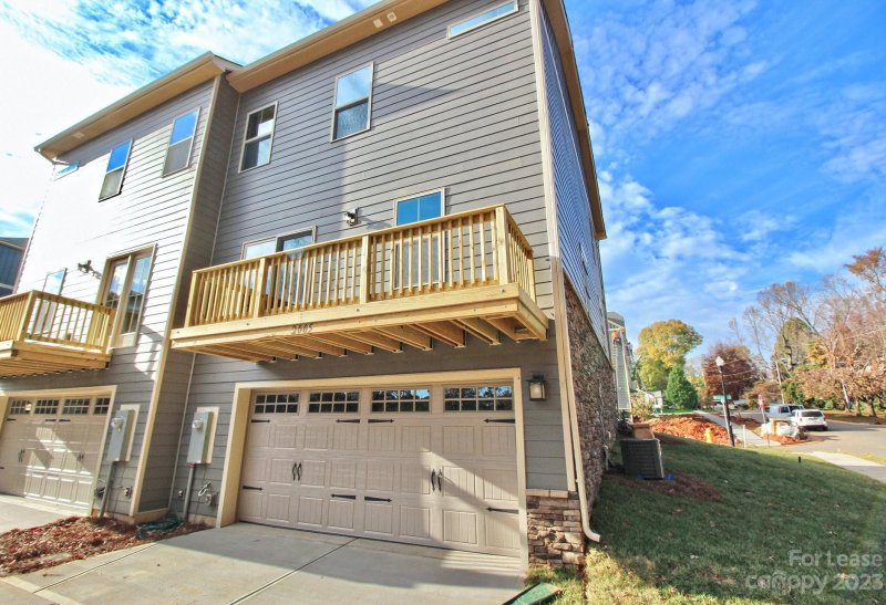 Property image 2 at 2005 Birchside Drive, Charlotte, NC 28205