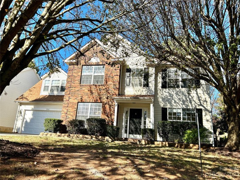 5704 Falls Ridge Lane