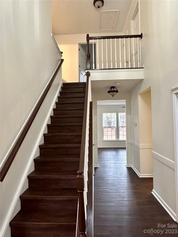 Property image 3 at 5704 Falls Ridge Lane, Charlotte, NC 28269