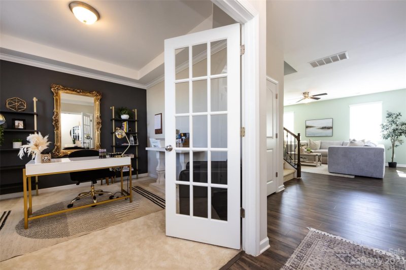 Property image 5 at 7220 Meridale Forest Drive, Charlotte, NC 28269