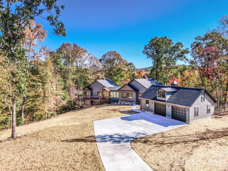 Property image 3 at 179 Broken Arrow Drive, Statesville, NC 28677