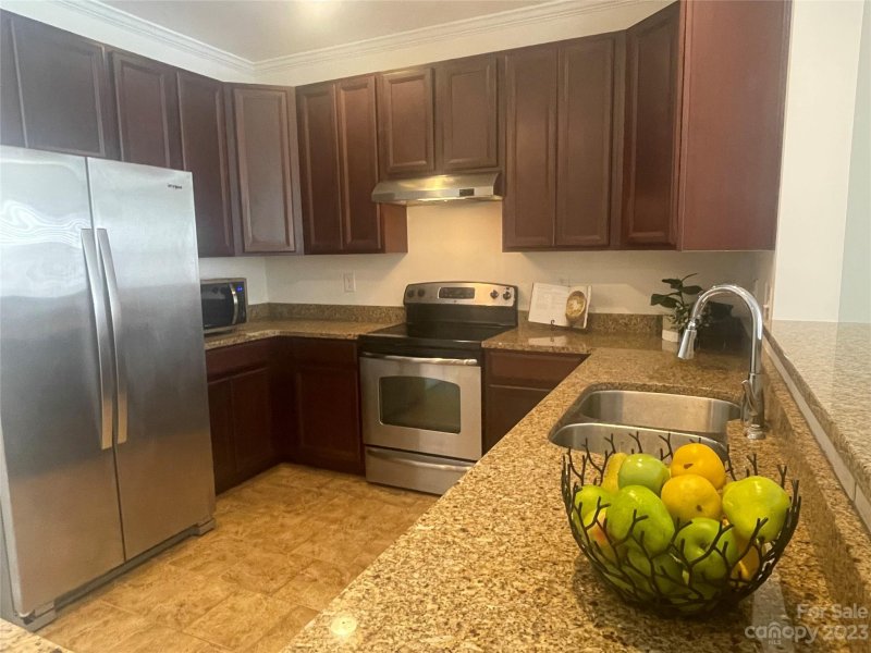 Property image 5 at 1000 Woodlawn Road, Charlotte, NC 28209