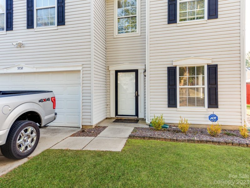 Property image 3 at 5732 Hammermill Drive, Harrisburg, NC 28075