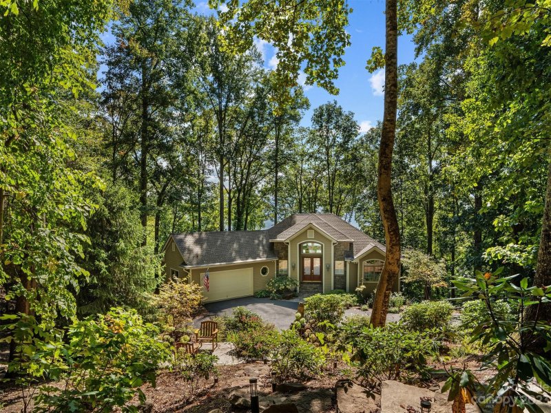 Property image 4 at 1912 Eagles Nest Road, Waynesville, NC 28786