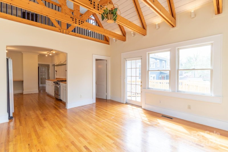 Property image 3 at 39 Tacoma Street, Asheville, NC 28801