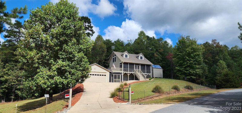 Property image 2 at 586 Willowby Run, Union Mills, NC 28167