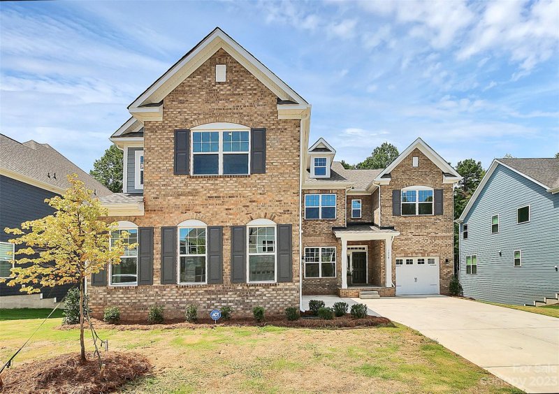 Property image 2 at 7218 Glenroe Drive, Huntersville, NC 28078